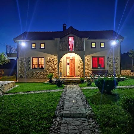 Silent Village Villa With Swimming Pool Μόσταρ Εξωτερικό φωτογραφία