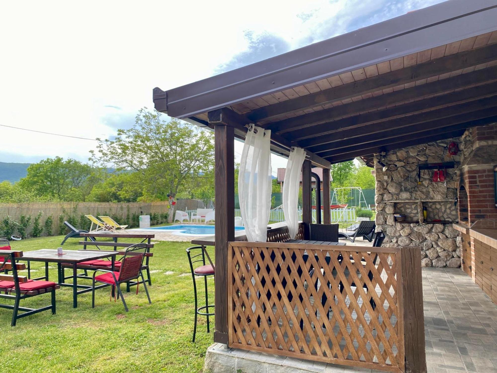Silent Village Villa With Swimming Pool Μόσταρ Εξωτερικό φωτογραφία